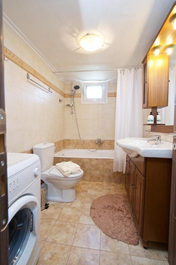 Ntina'S House Apartment Каравомилос Екстериор снимка