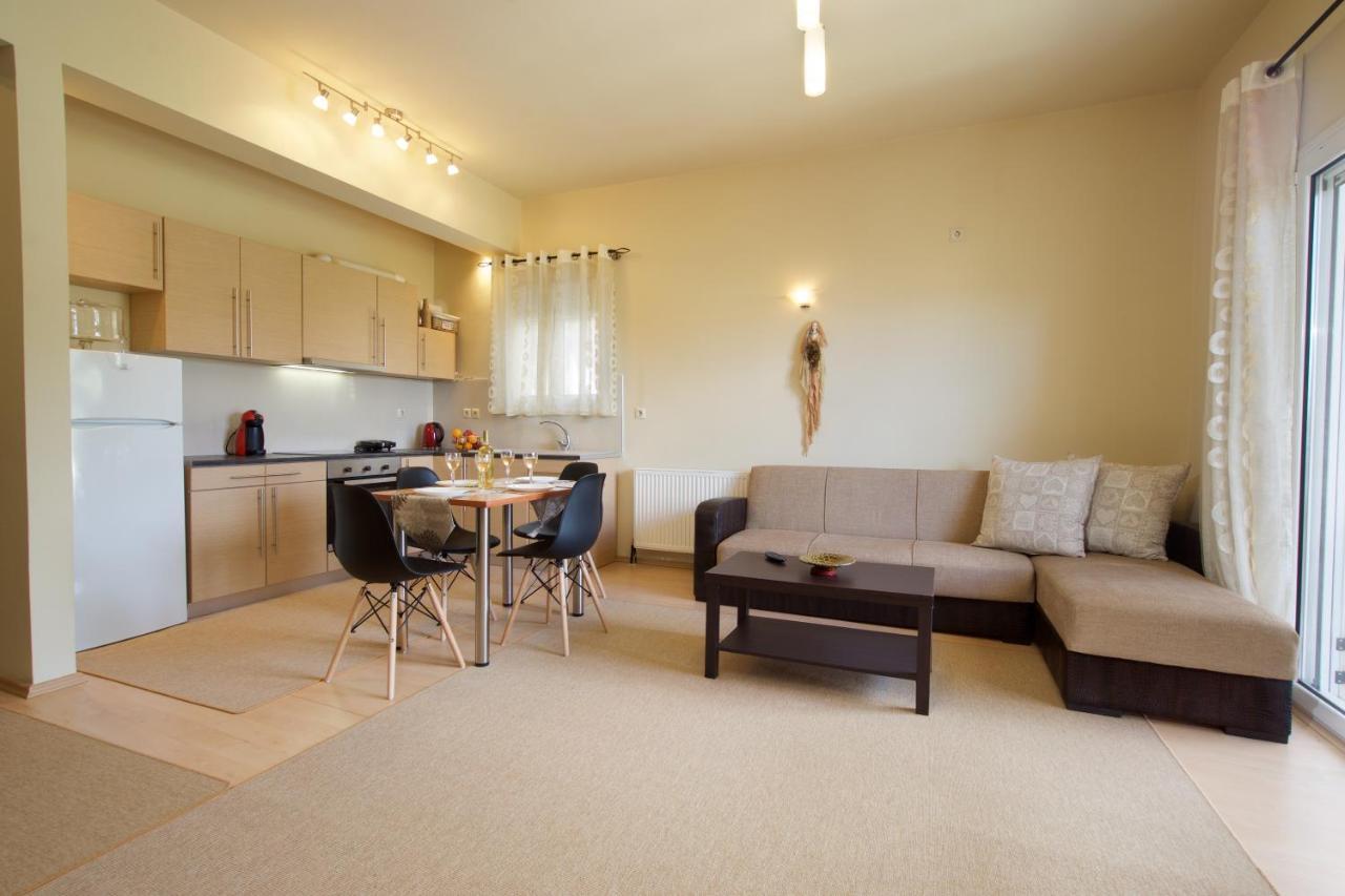 Ntina'S House Apartment Каравомилос Екстериор снимка